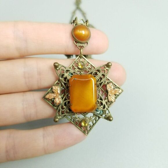 Vintage Art Deco Glass Necklace 1920s Filigree Brown Pendant Enamel Leaves Fall - Picture 1 of 7